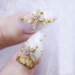 Diamond Studded Bee Nail Accessories